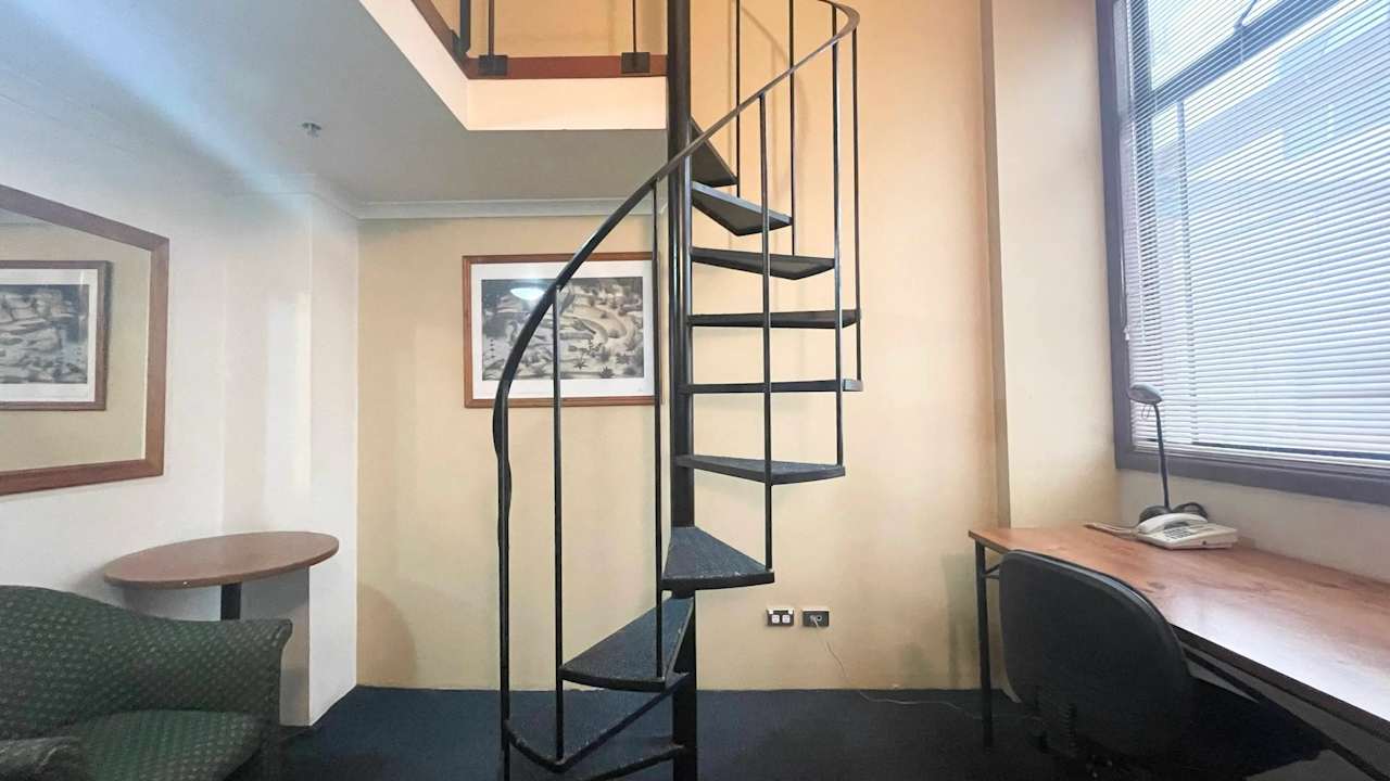Furnished room studio flat for rent