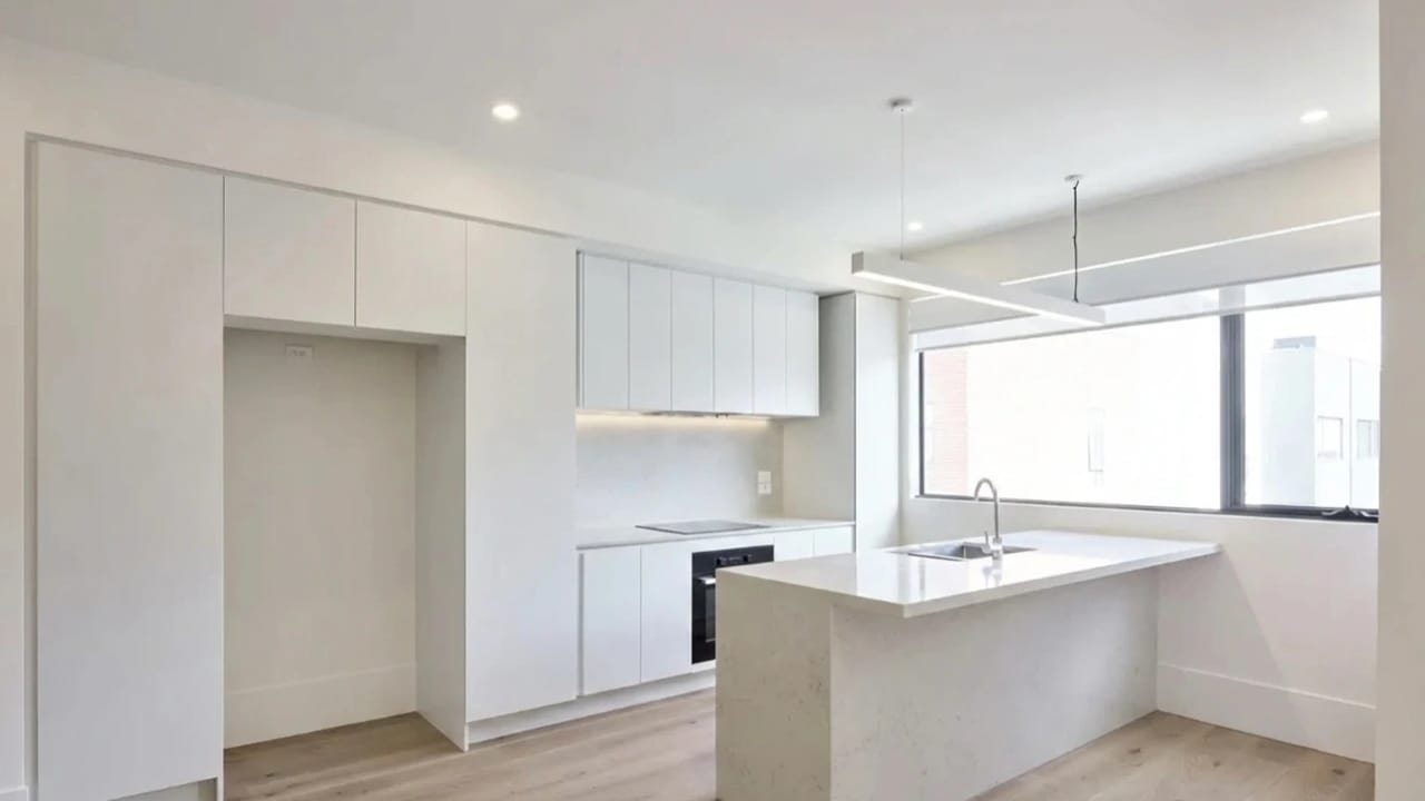 Furnished room with ensuite in a share house