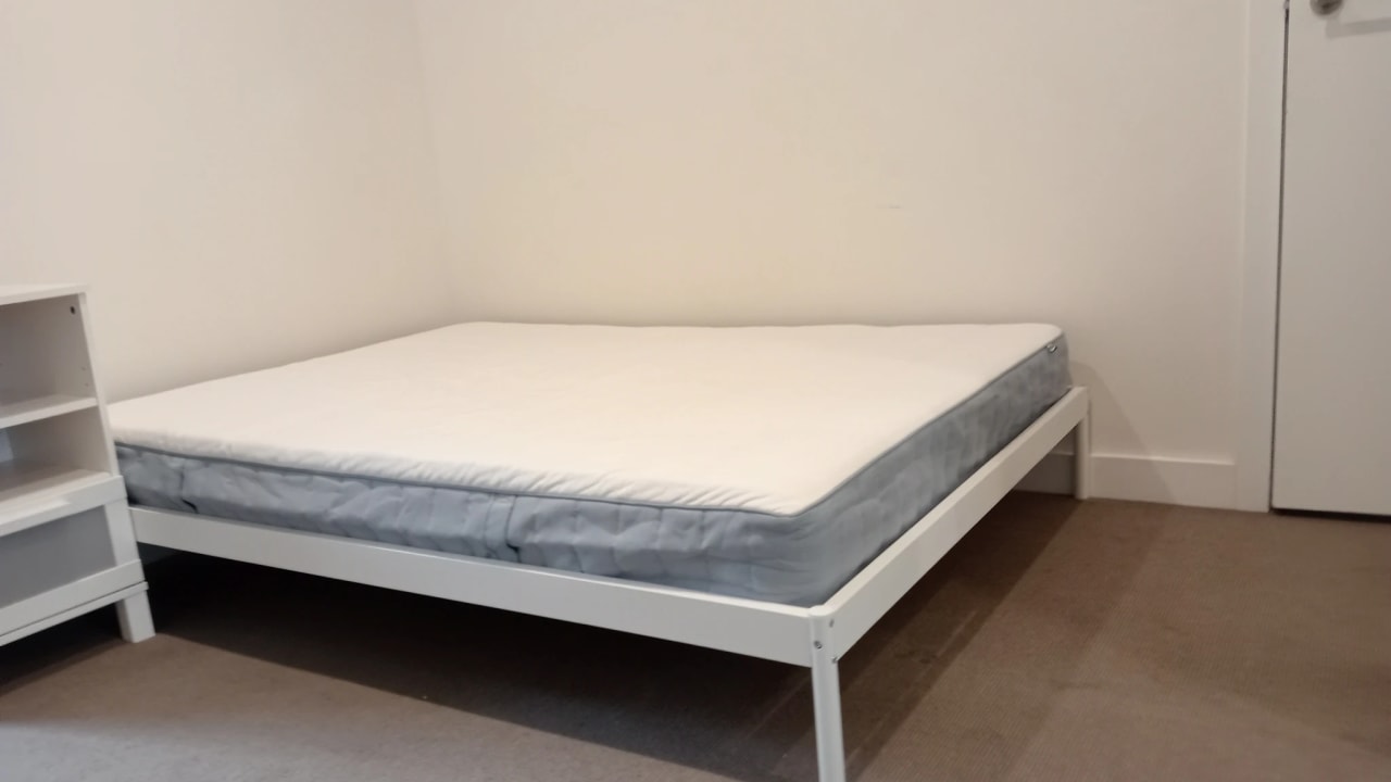 Room with ensuite in a flatshare