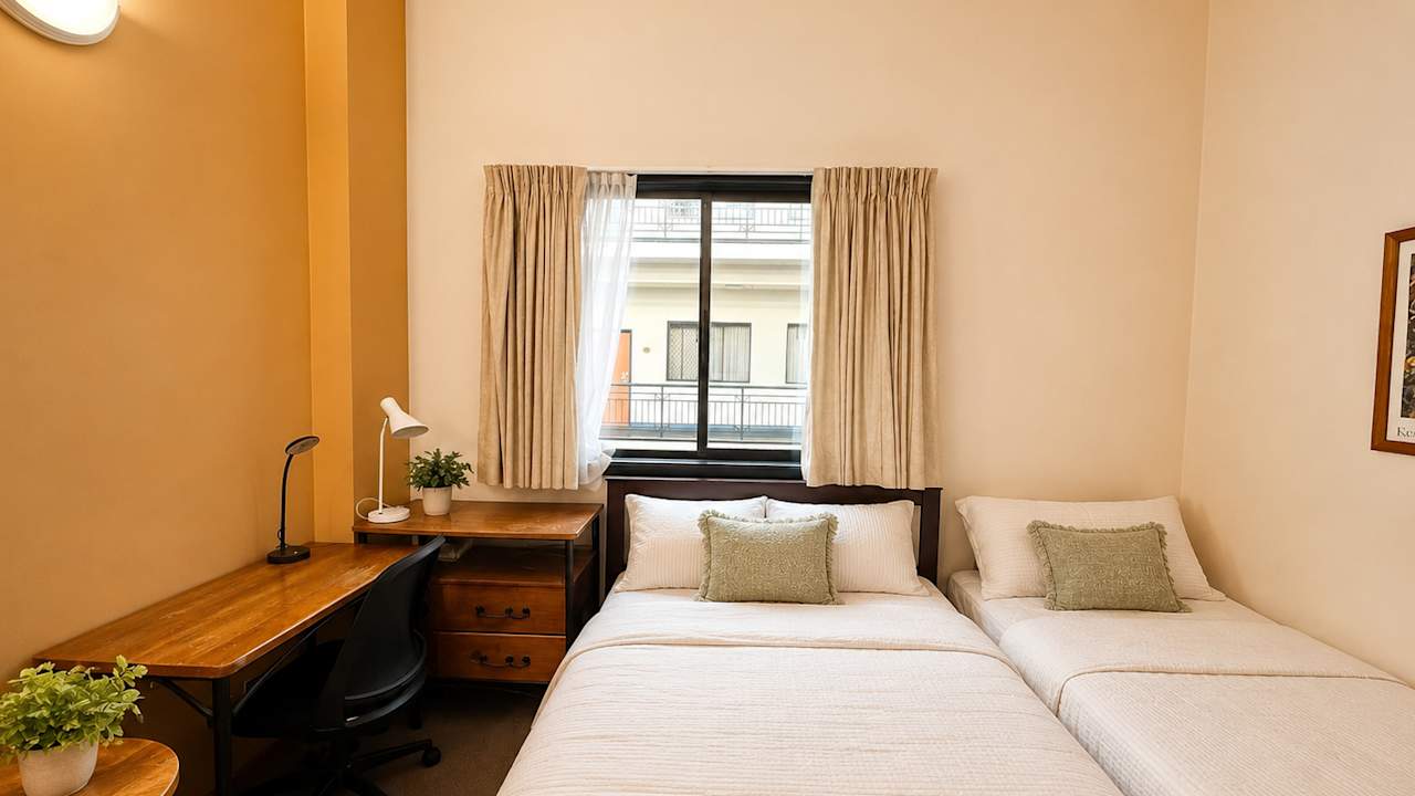 Furnished room studio flat for rent
