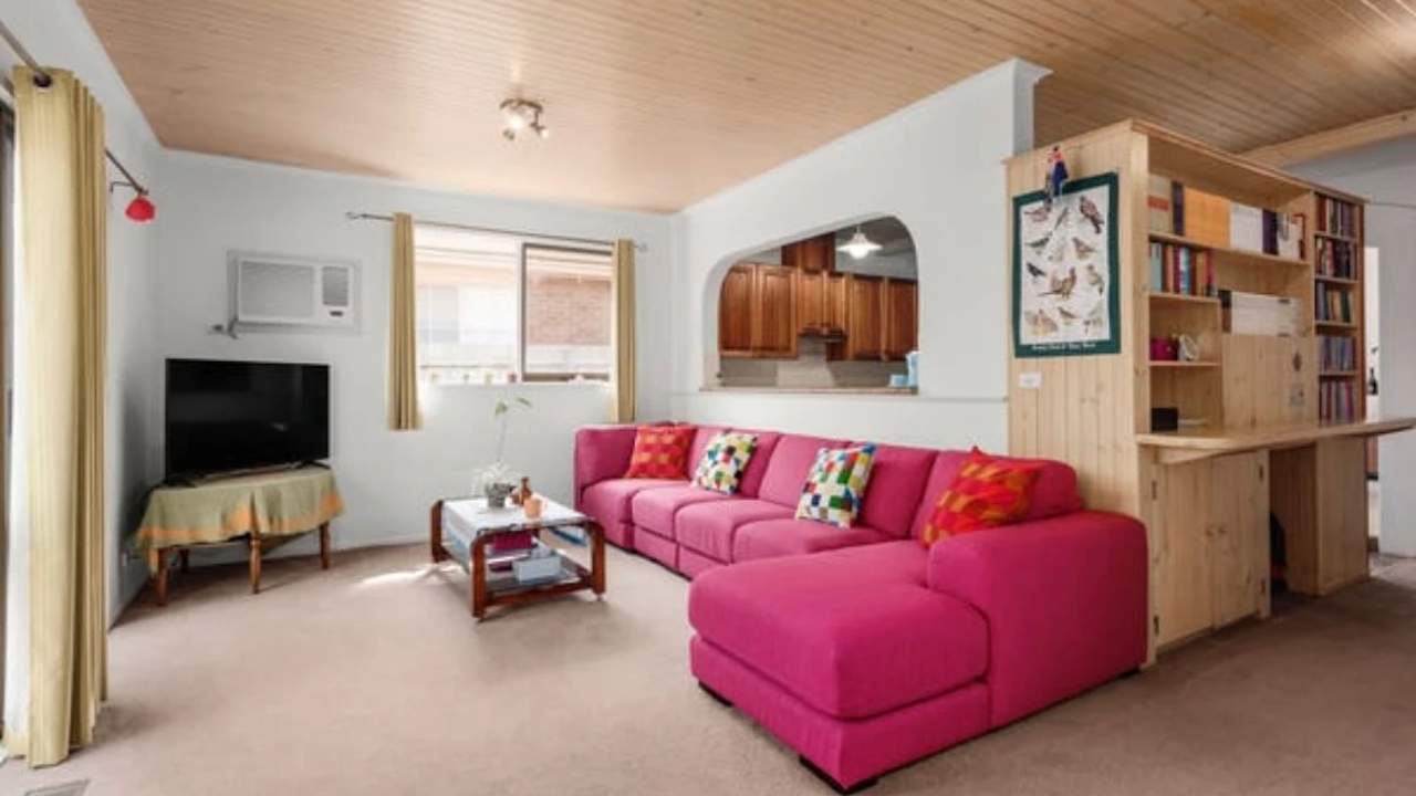 Unfurnished room with own bathroom