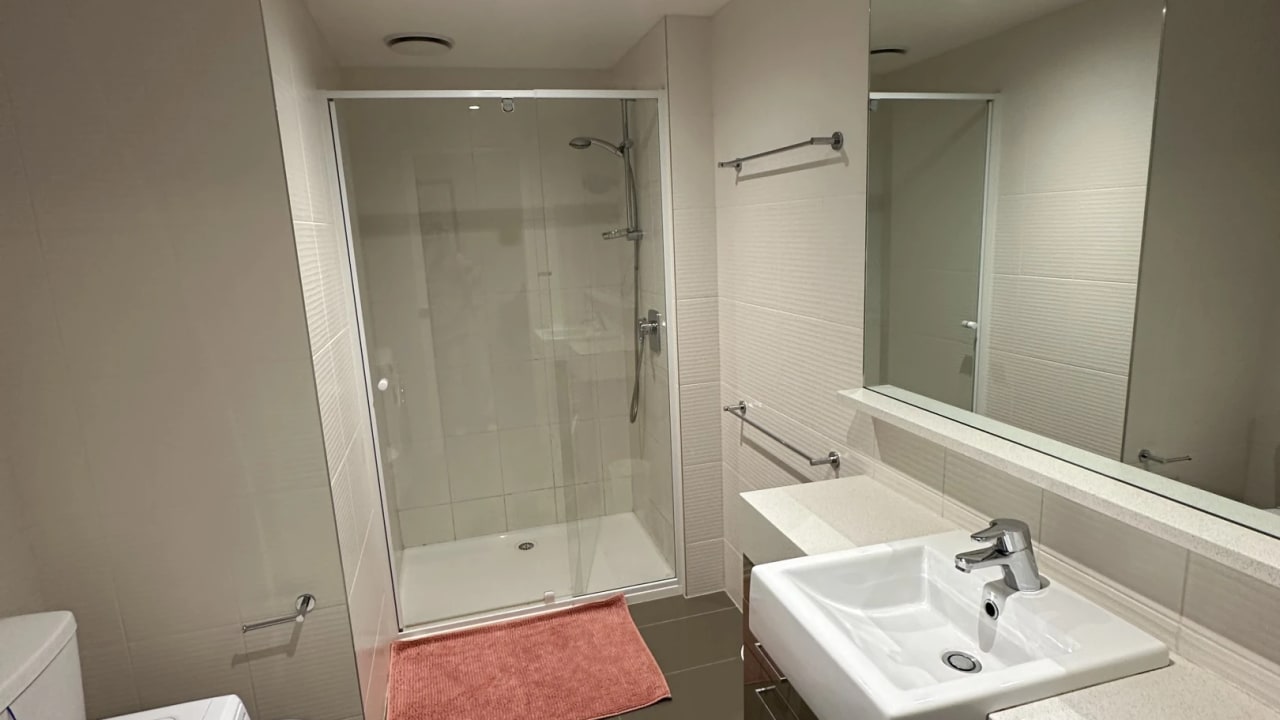 Furnished room with own bathroom
