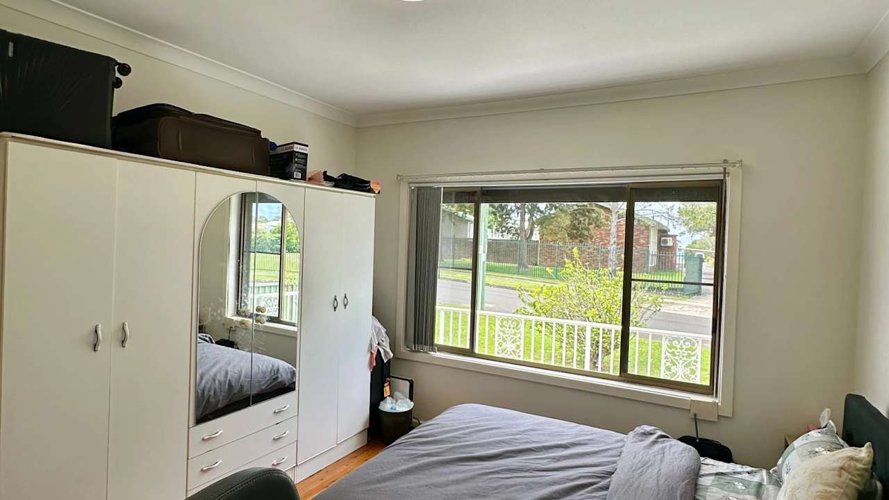 Room in a share house