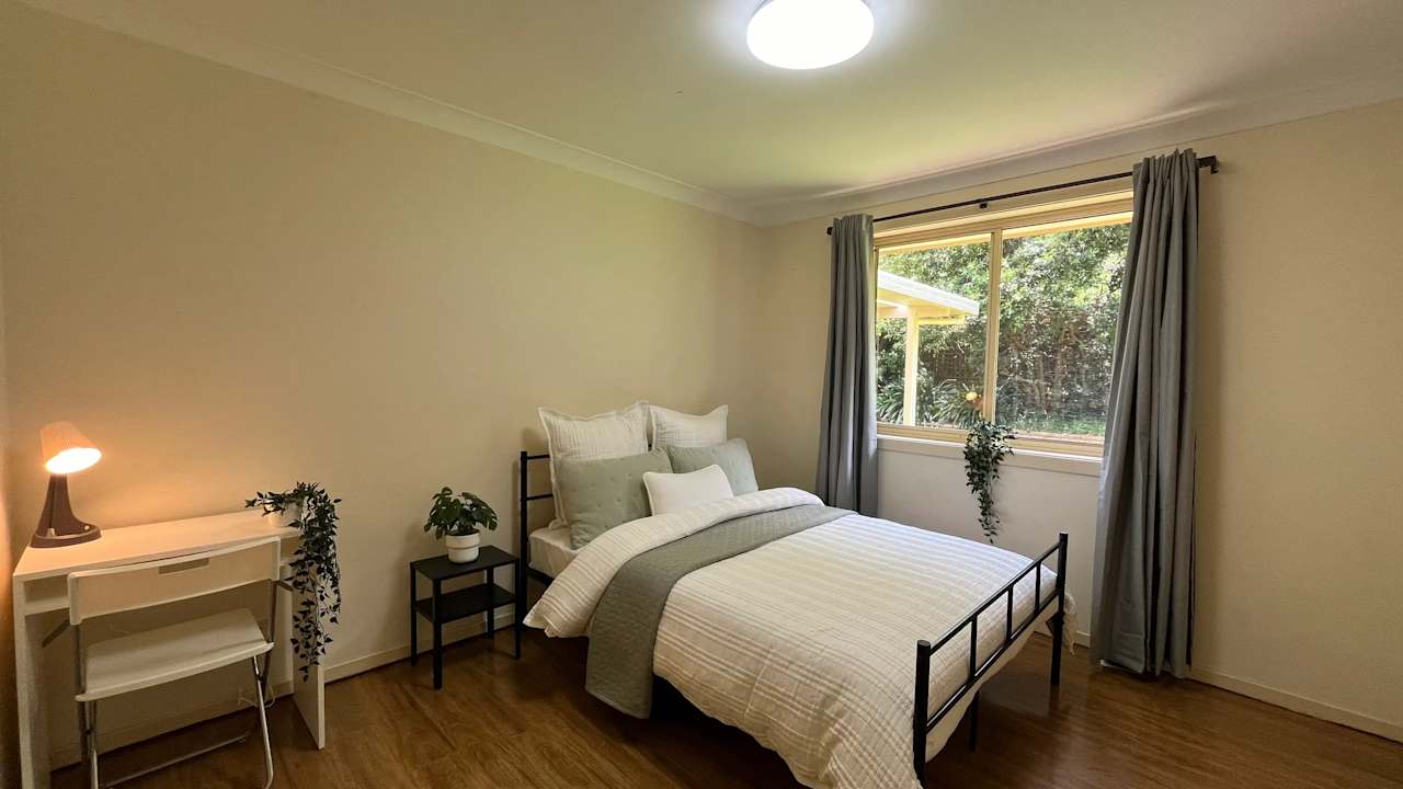 Furnished room in a share house