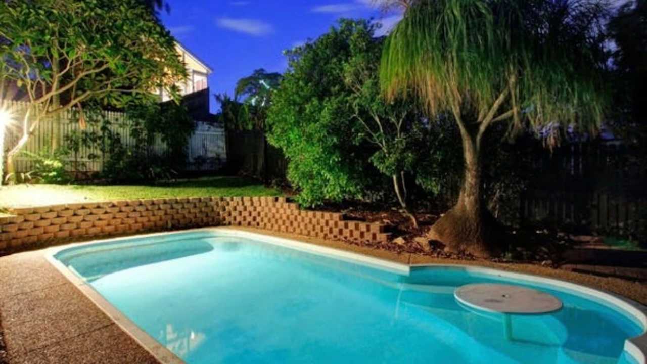 Room with ensuite in a share house