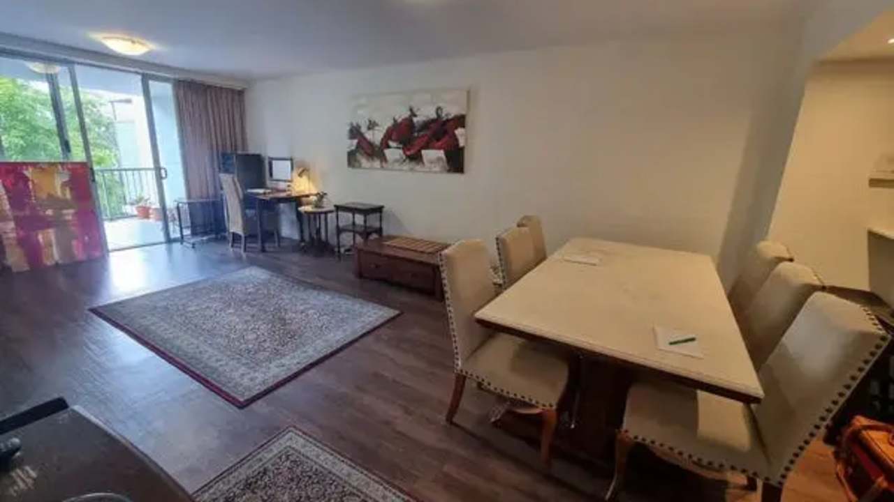 Unfurnished room with own bathroom