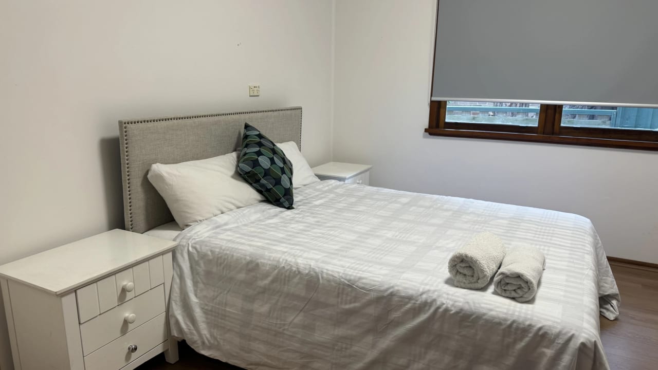 Whole property with 2 rooms for rent