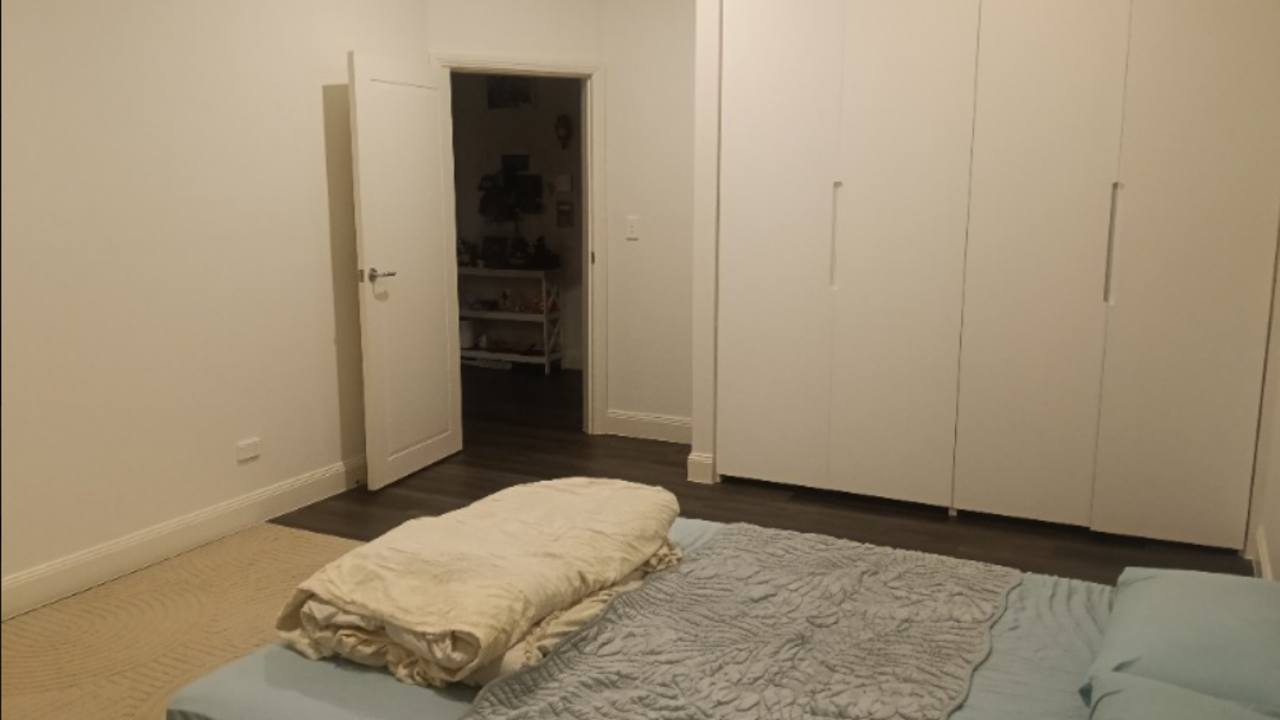 Whole property with 3 rooms for rent