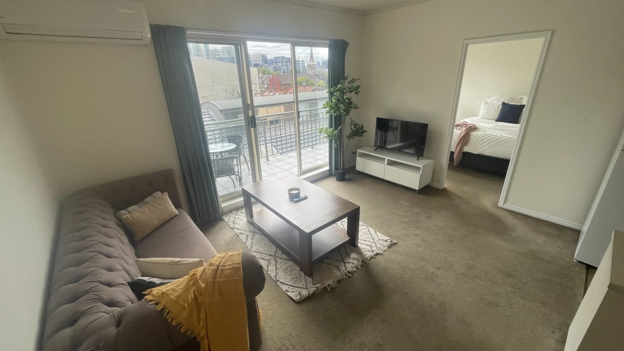 Furnished room with own bathroom
