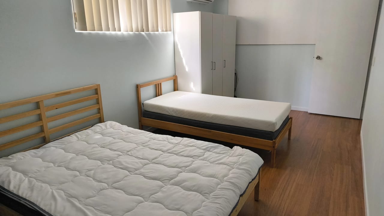 Furnished room in a share house