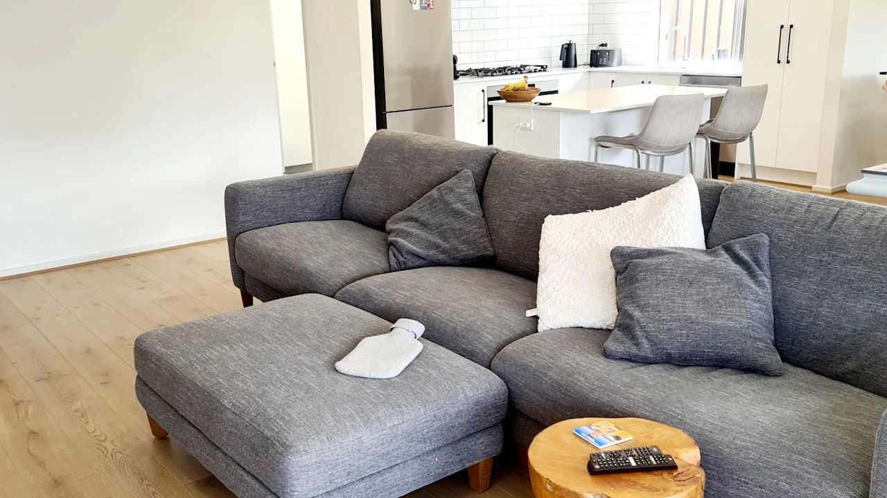 Whole property with 3 rooms for rent