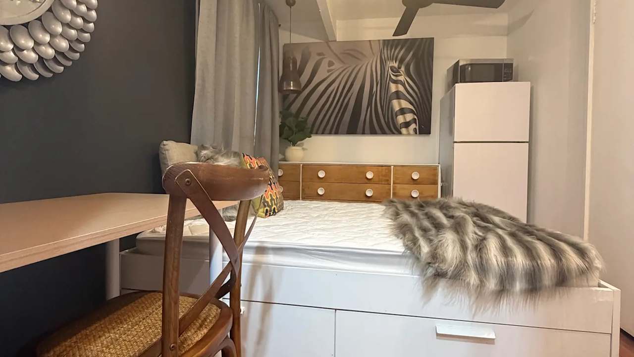 Furnished room with ensuite in a share house