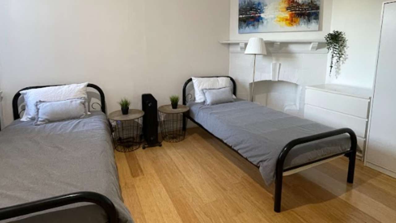Furnished room in a share house