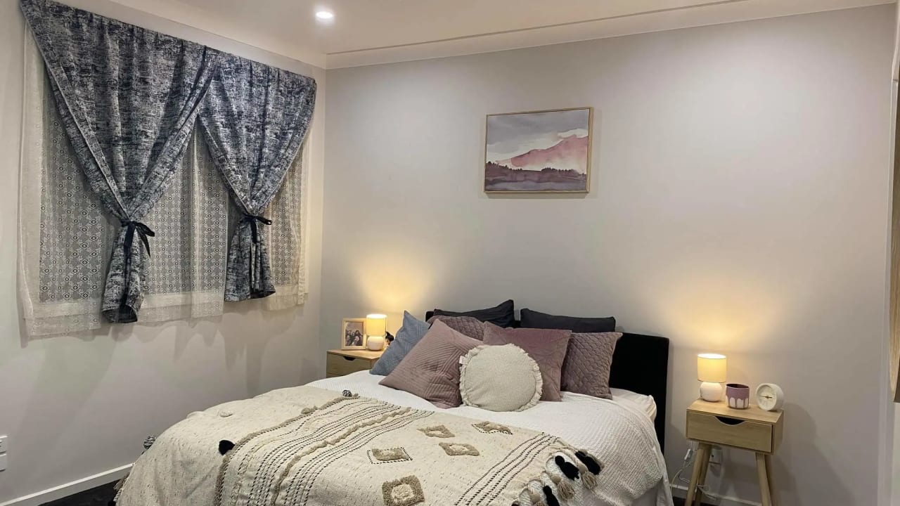 Unfurnished room in a share house