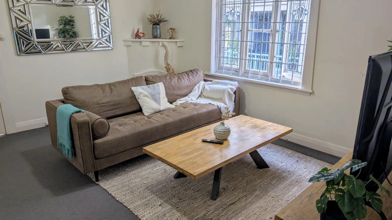 Furnished room in a share house