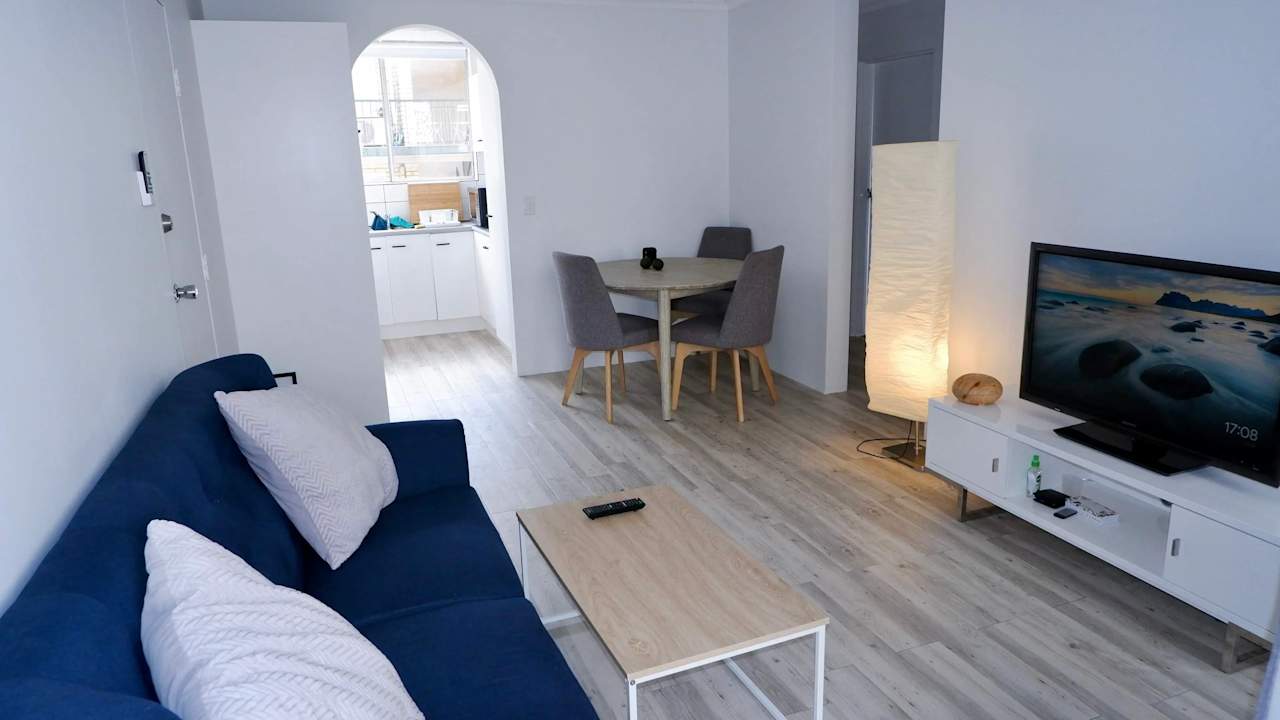Whole property with 2 rooms for rent