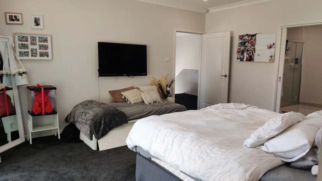 Unfurnished room with ensuite in a share house