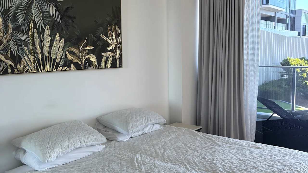 Furnished room with own bathroom
