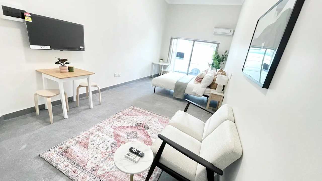 Room studio flat for rent