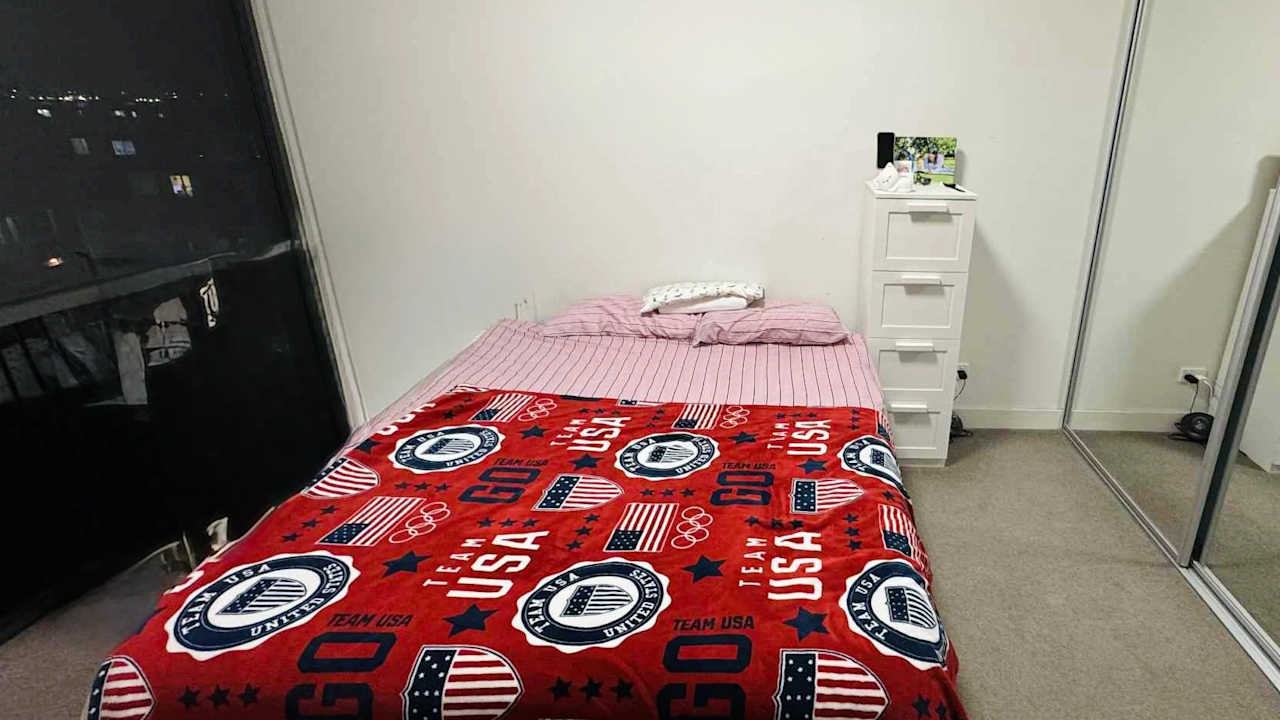 Furnished room with own bathroom