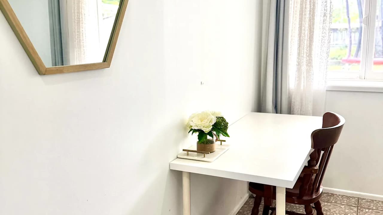 Furnished room in a share house