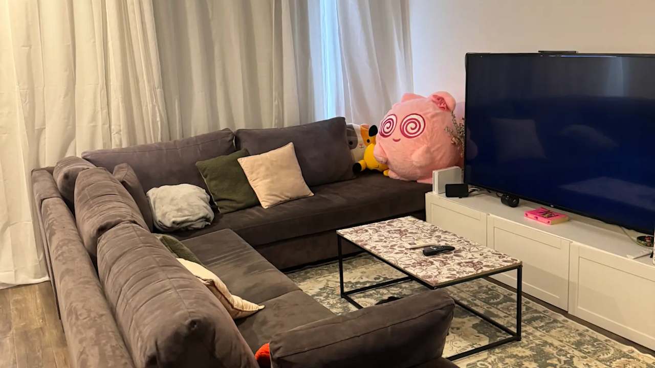 Room in a share house