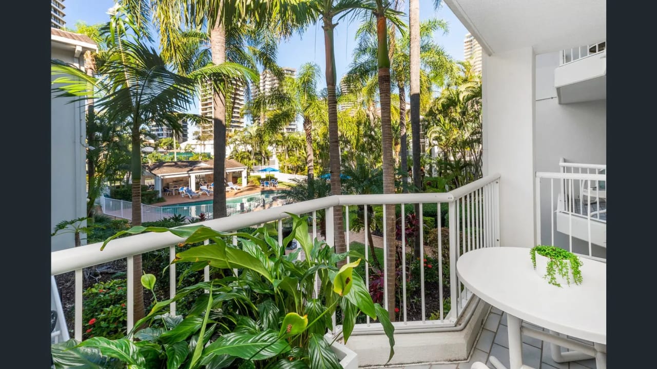 Whole property with 2 rooms for rent