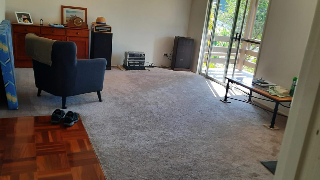 Unfurnished room with own bathroom
