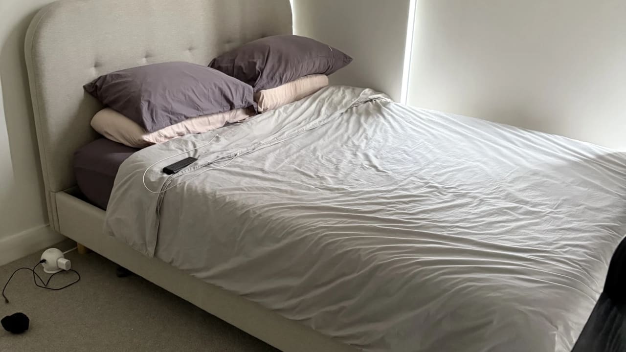 Furnished room with own bathroom