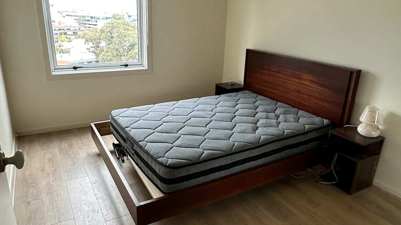 Room with ensuite in a flatshare