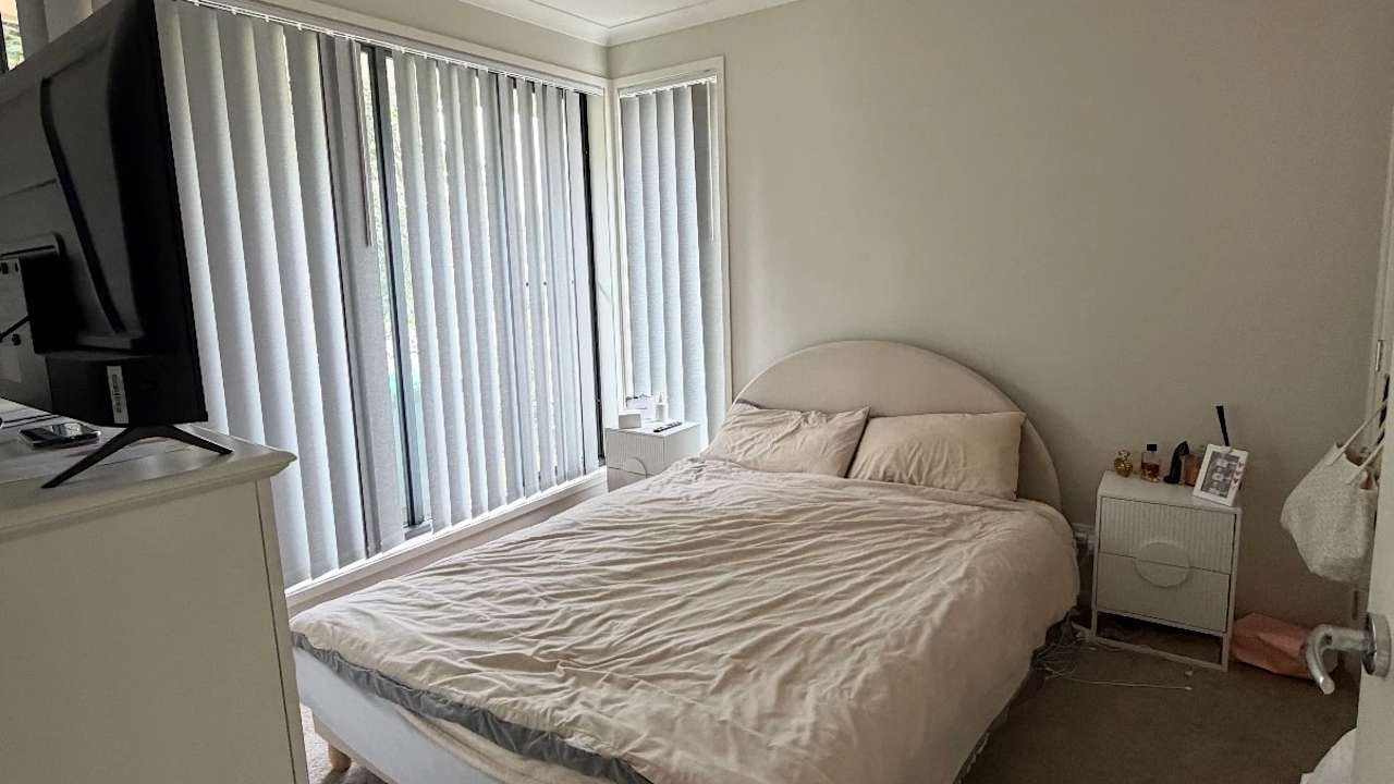 Unfurnished room with own bathroom