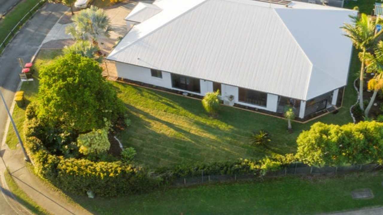 Unfurnished room with ensuite in a share house