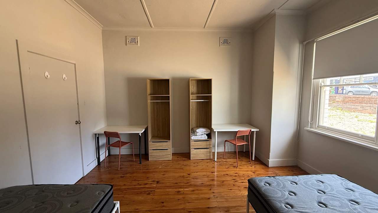 Furnished room in a share house