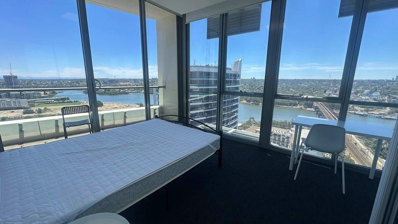 Furnished room with own bathroom