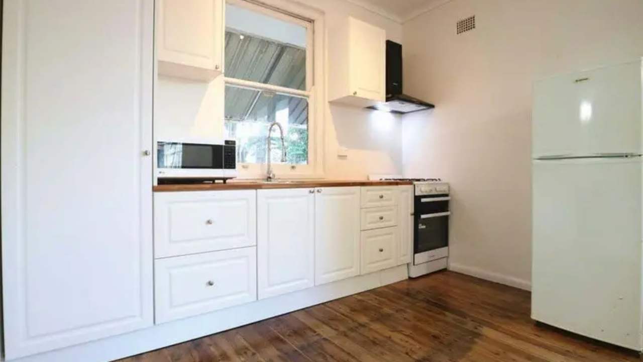 Whole property with 6 rooms for rent