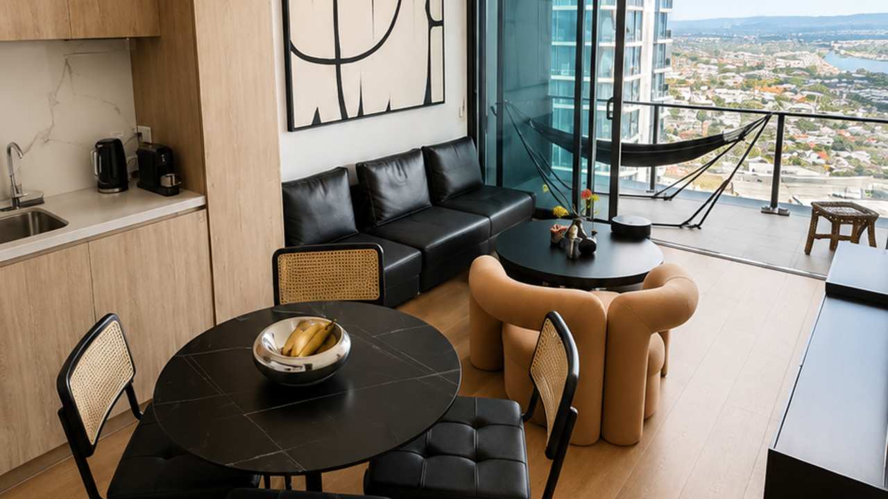 Furnished room with own bathroom