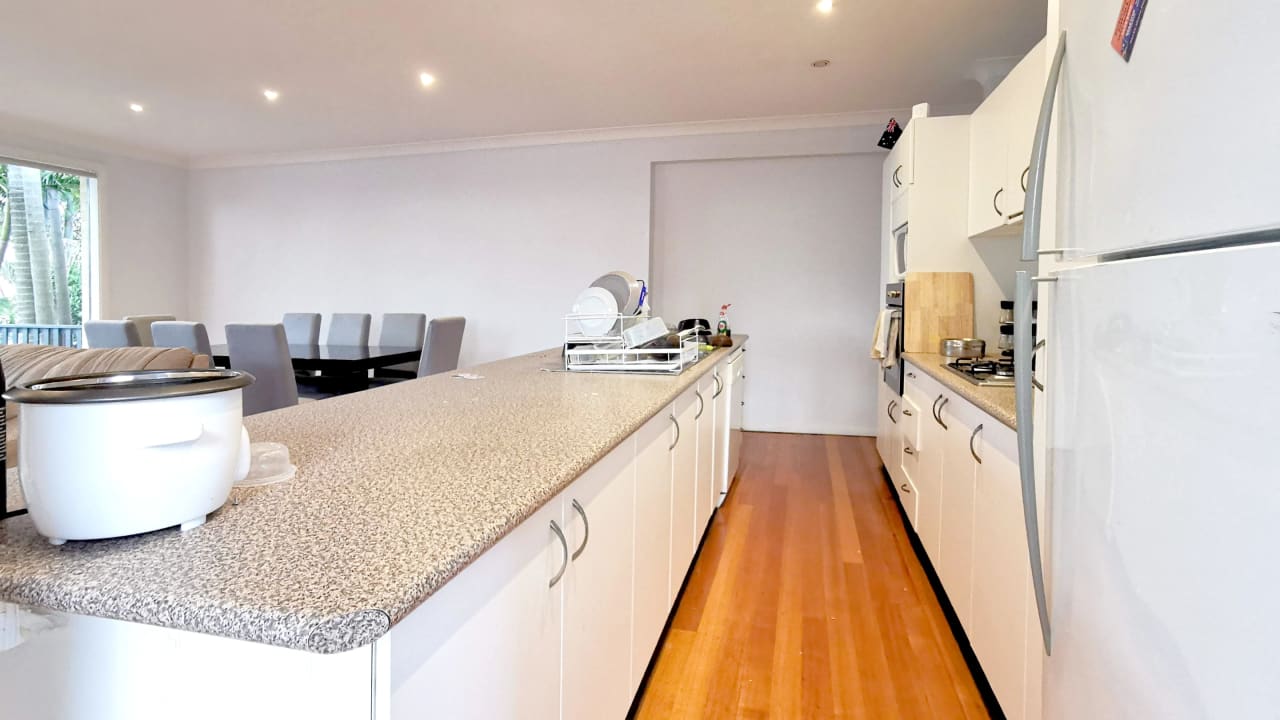 Furnished room in a share house
