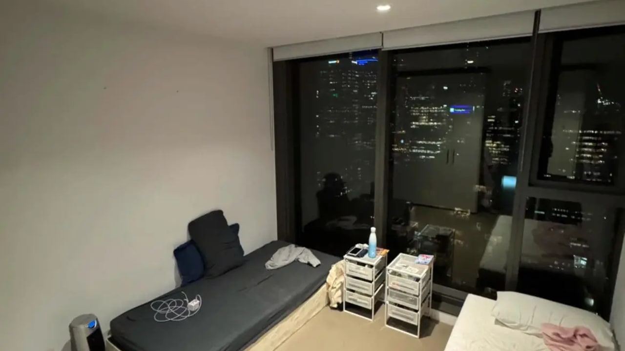 Furnished room in a flatshare
