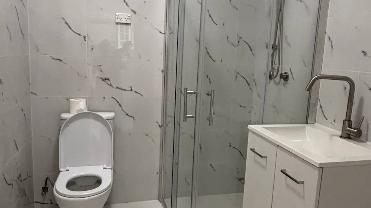 Room with ensuite in a share house