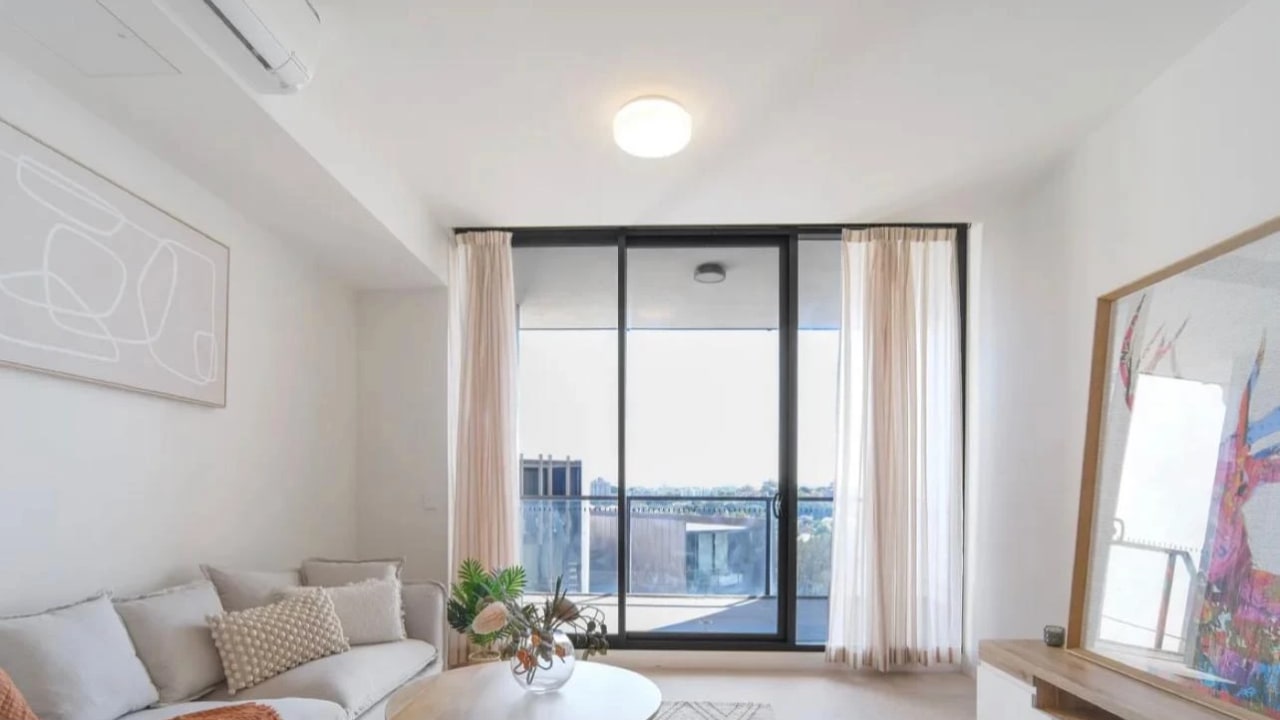 Furnished room with own bathroom