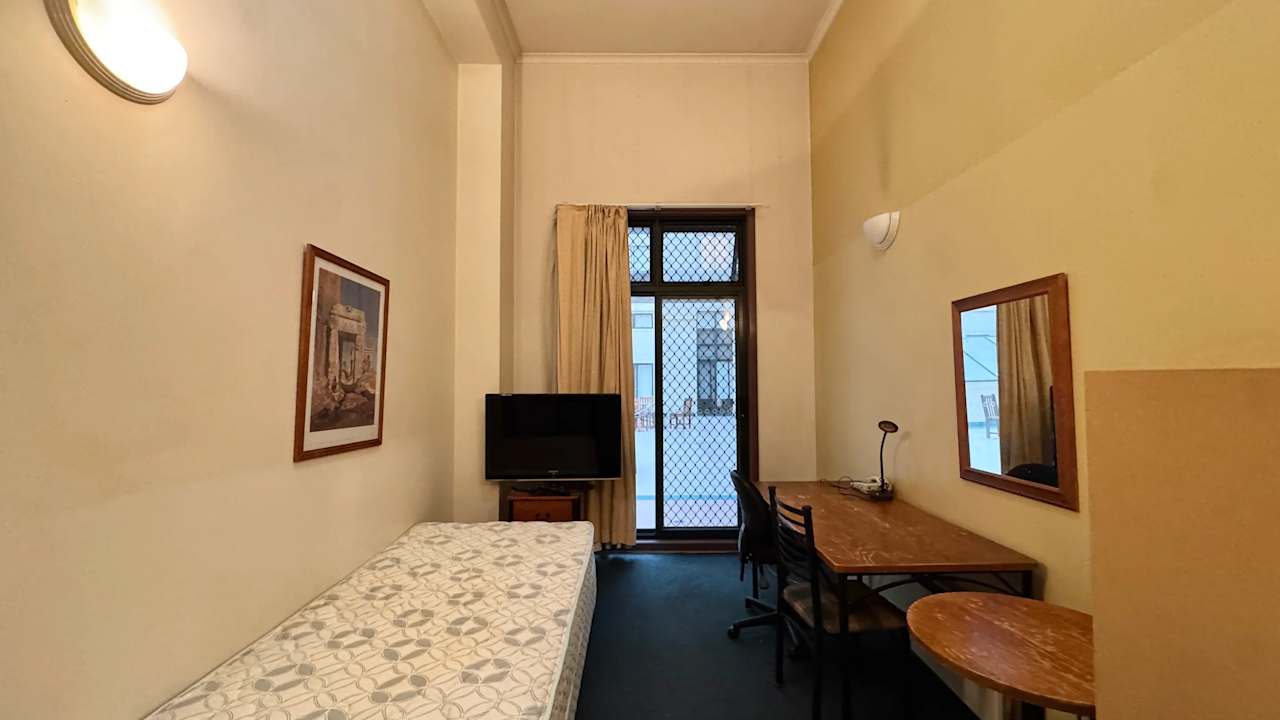 Furnished room studio flat for rent