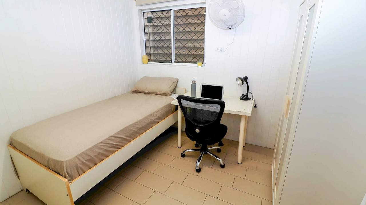 Furnished room in a share house