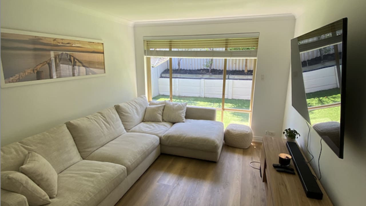 Room in a share house