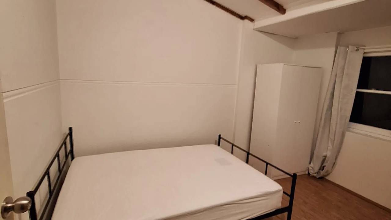 Whole property with 4 rooms for rent