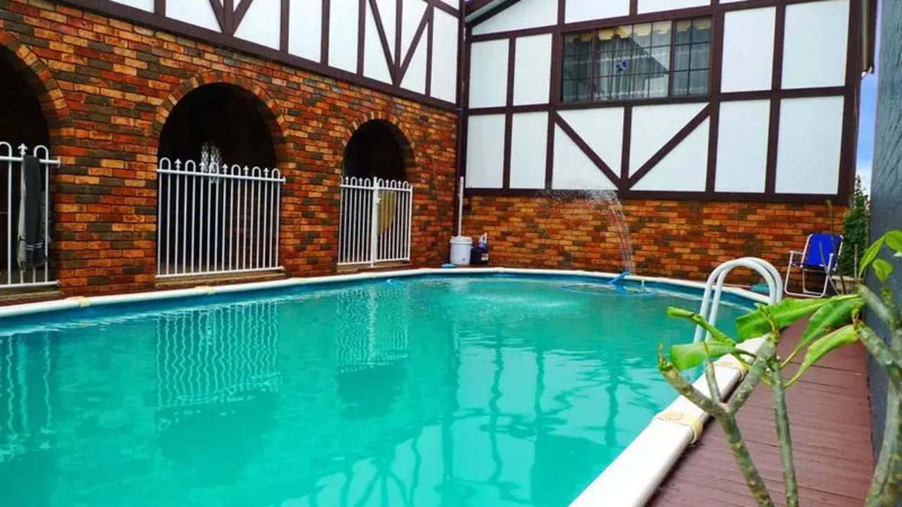 Furnished room granny flat for rent