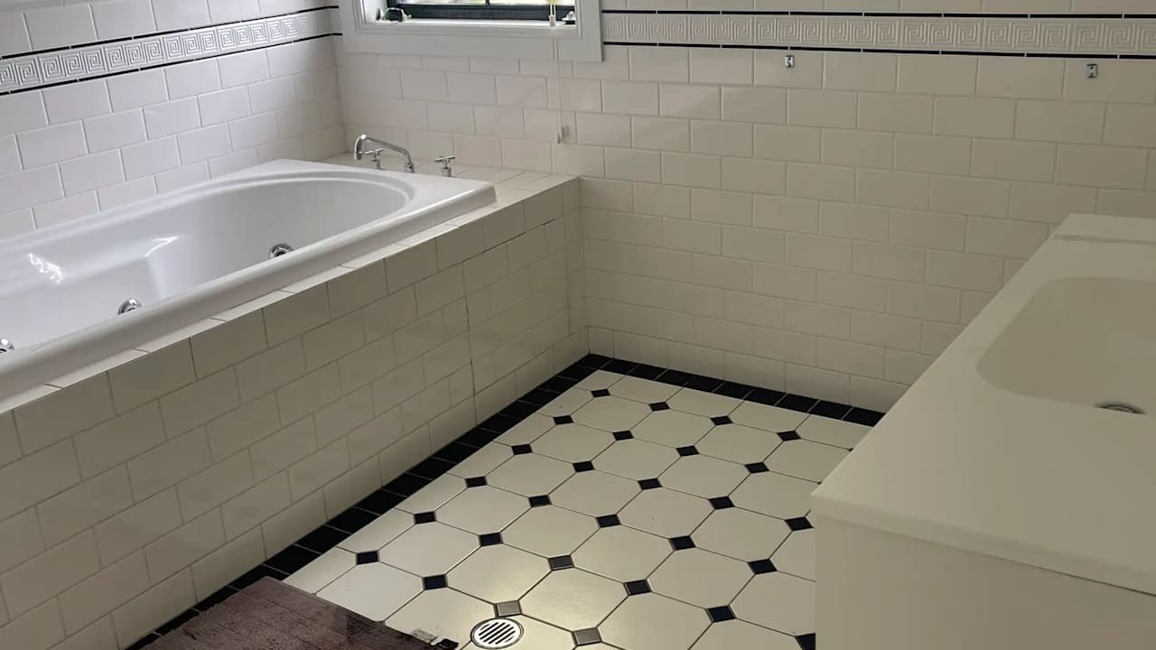 Room in a share house