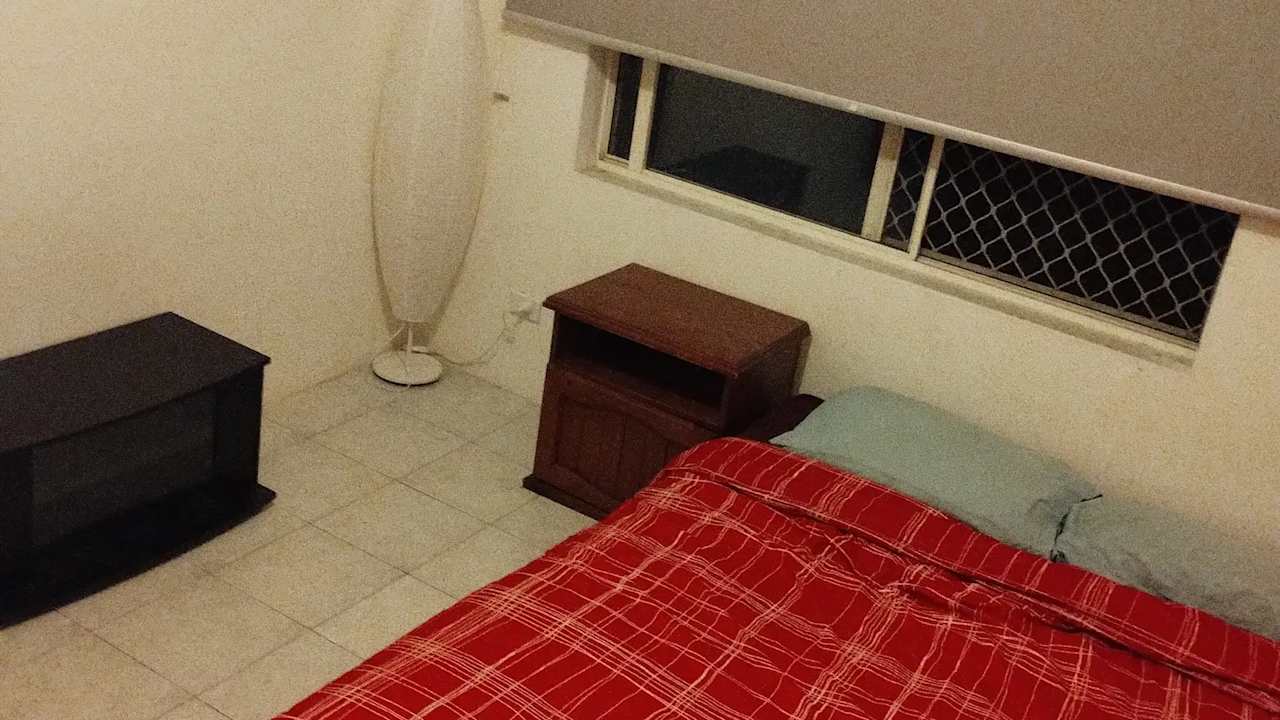 Room in a share house