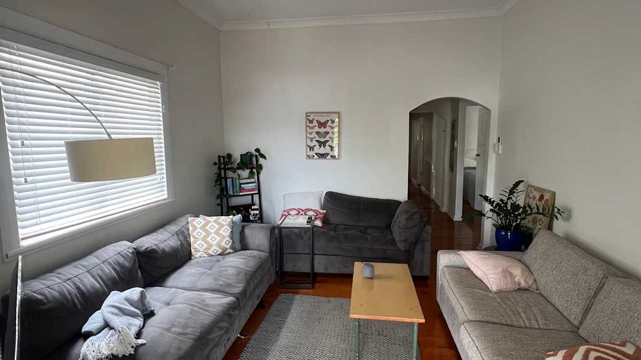 Unfurnished room in a share house