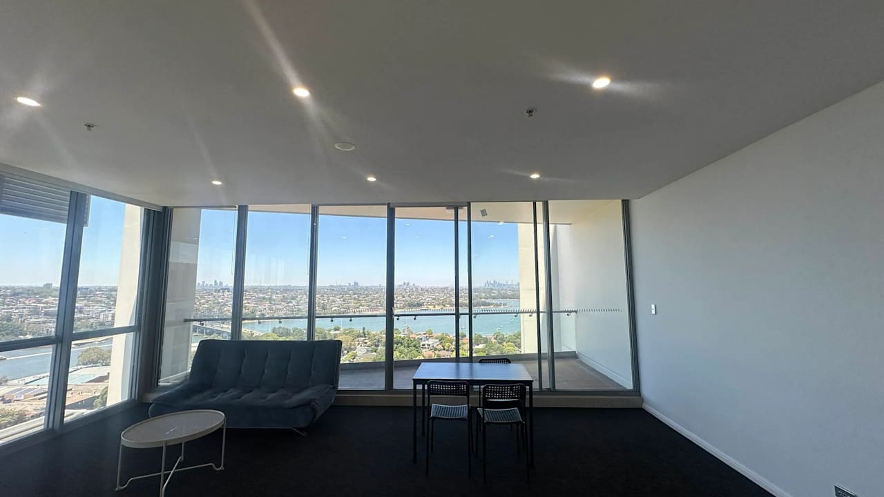 Furnished room with own bathroom