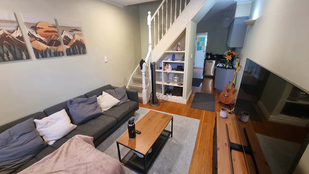 Unfurnished room in a share house